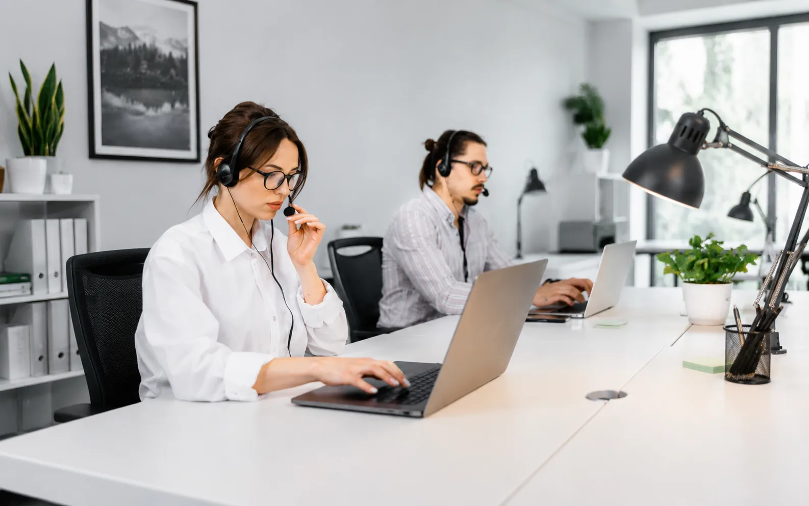 remote radiology technical support team for PACS workstations and displays